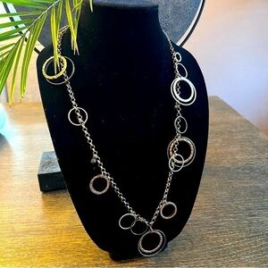 Fashion circle necklace, metal, gold tone/silver tone/gun metal tone